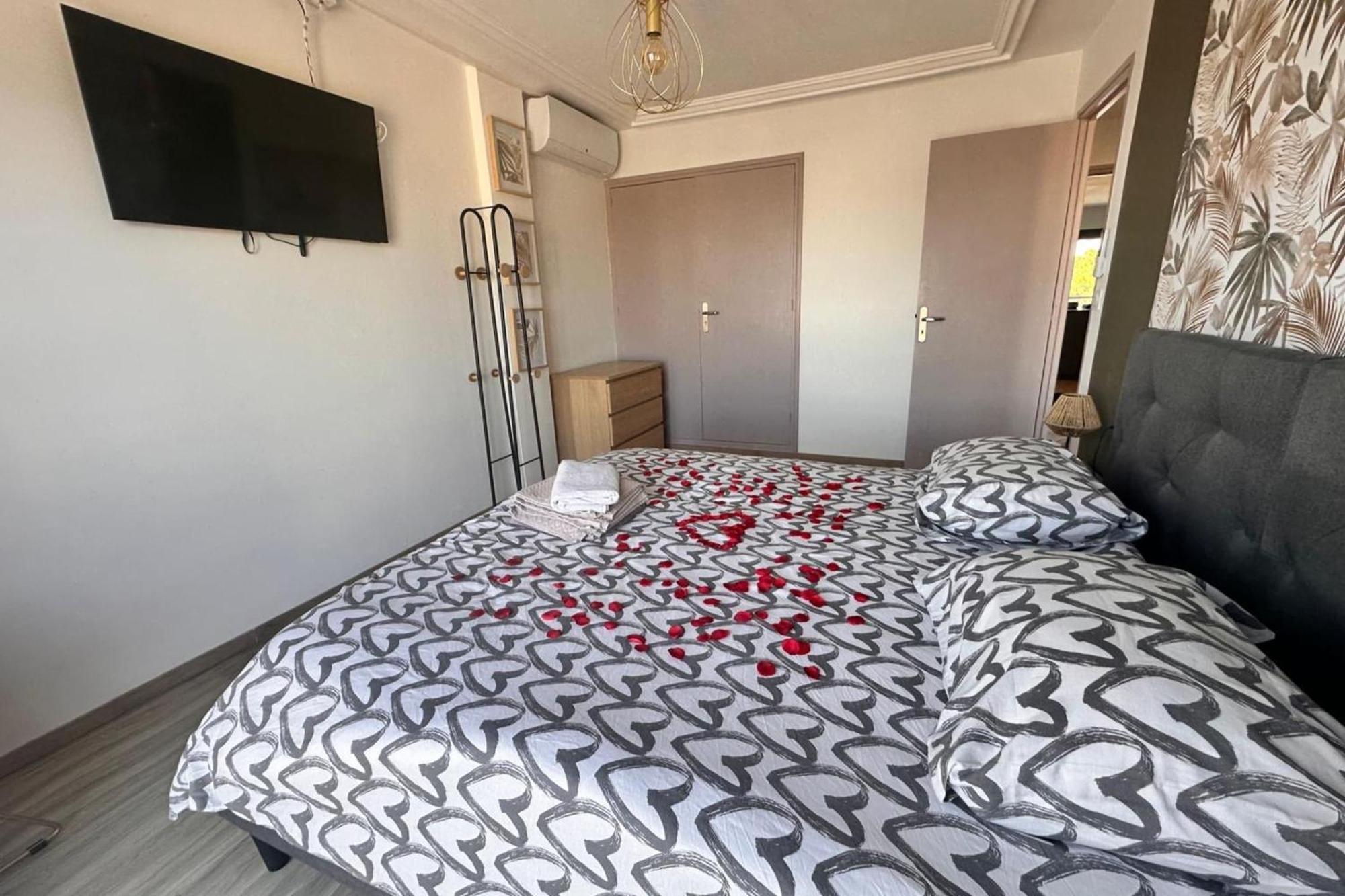 Le Mistral Appartement Standing Avec Vue Mer Exceptionnelle En 1Ere Ligne Льо Гро-дю-Роа Екстериор снимка